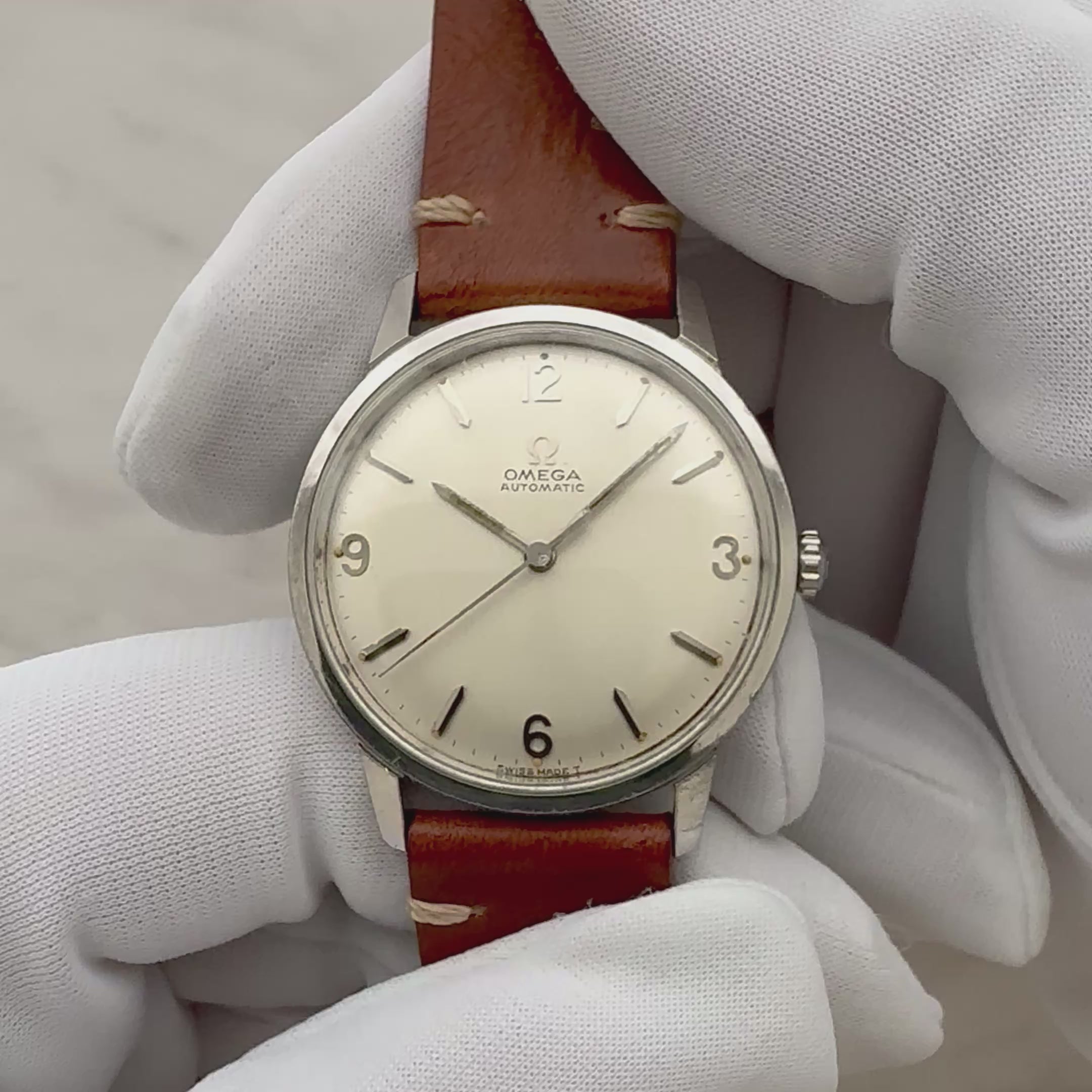 [OMEGA] Omega Automatic SS 12, 3, 6, 9 Cal. 550 with Original Buckle