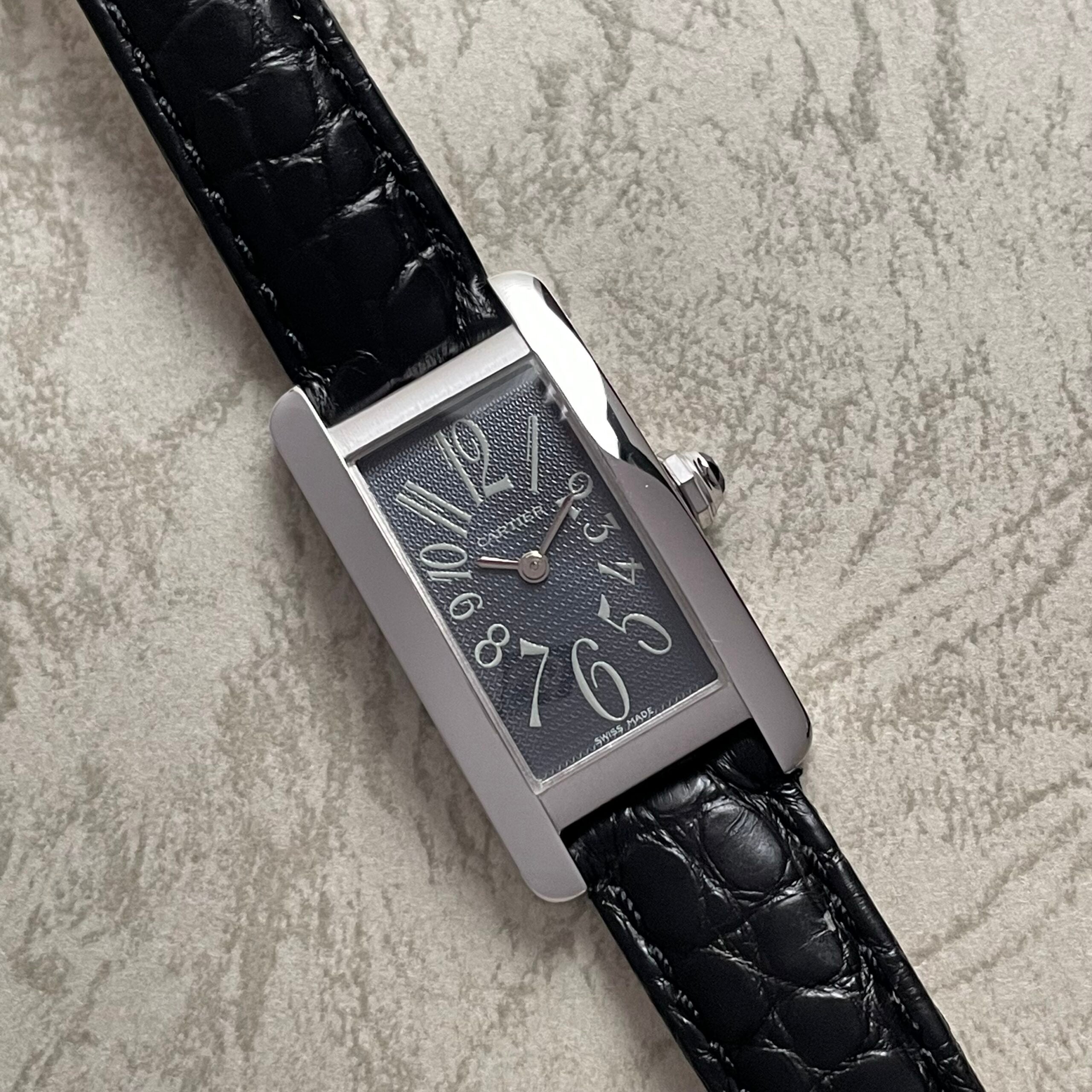 【Cartier】カルティエ<BR>タンクアメリカン SM 18KWG 純正18金Dバックル付き