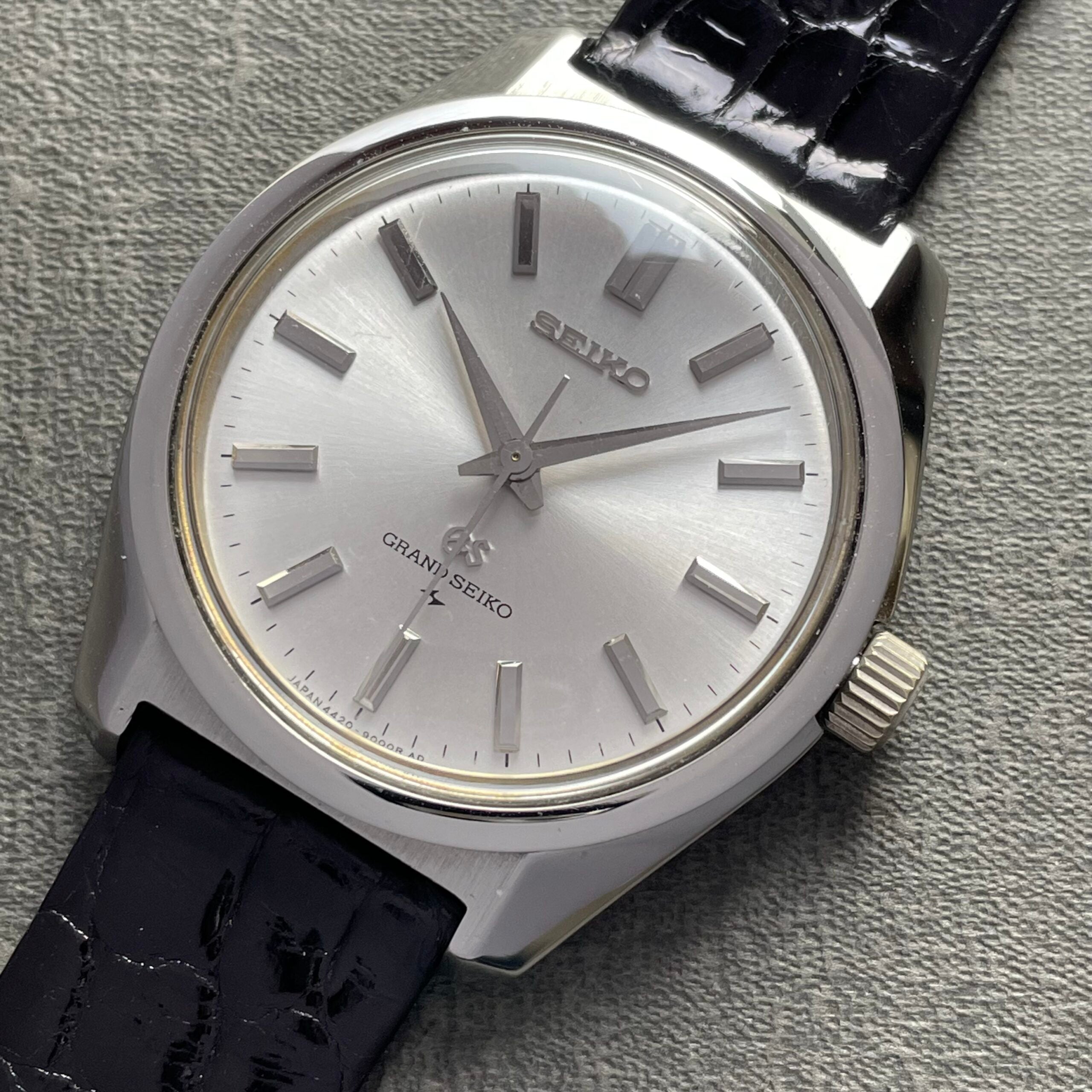 SEIKO】グランドセイコー44GS 4420-9000 – REGALO vintage watch