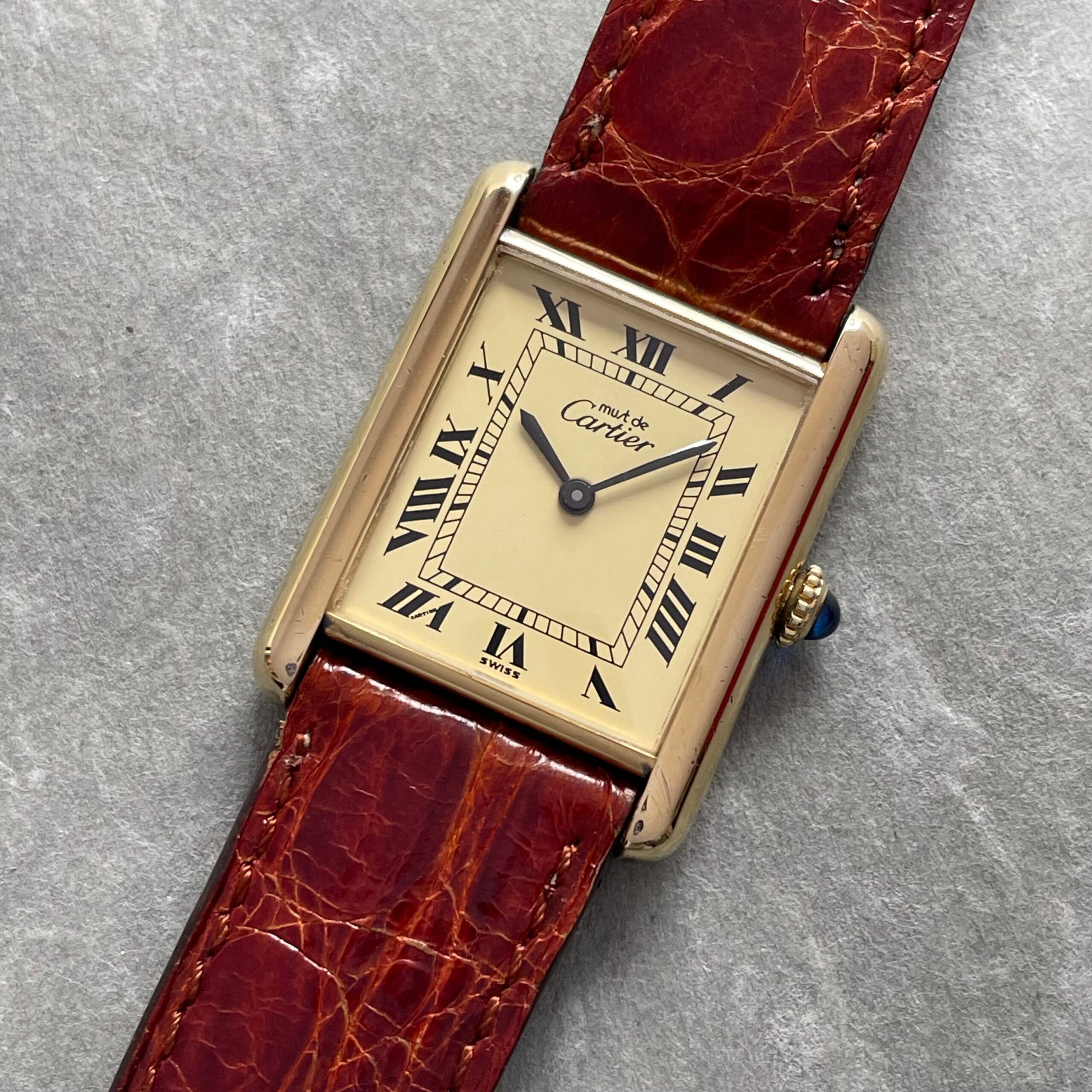 [Cartier] Mast tank LM hand -rolled ivory Roman accessories